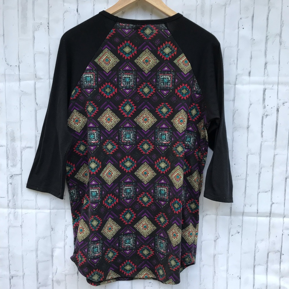 LuLaRoe Randy Tee - Picture 2 of 3